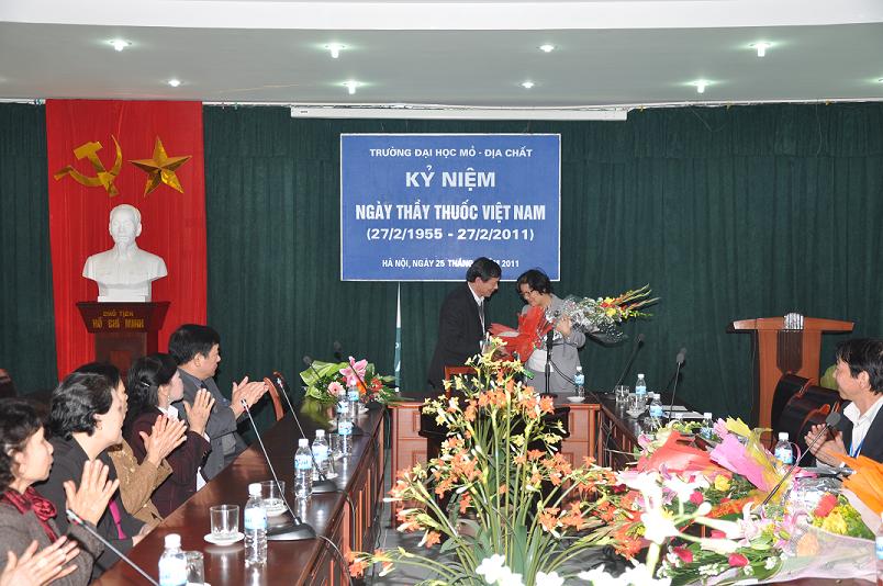 thay_thuoc_vn-01.jpg thay_thuoc_vn-01.jpg